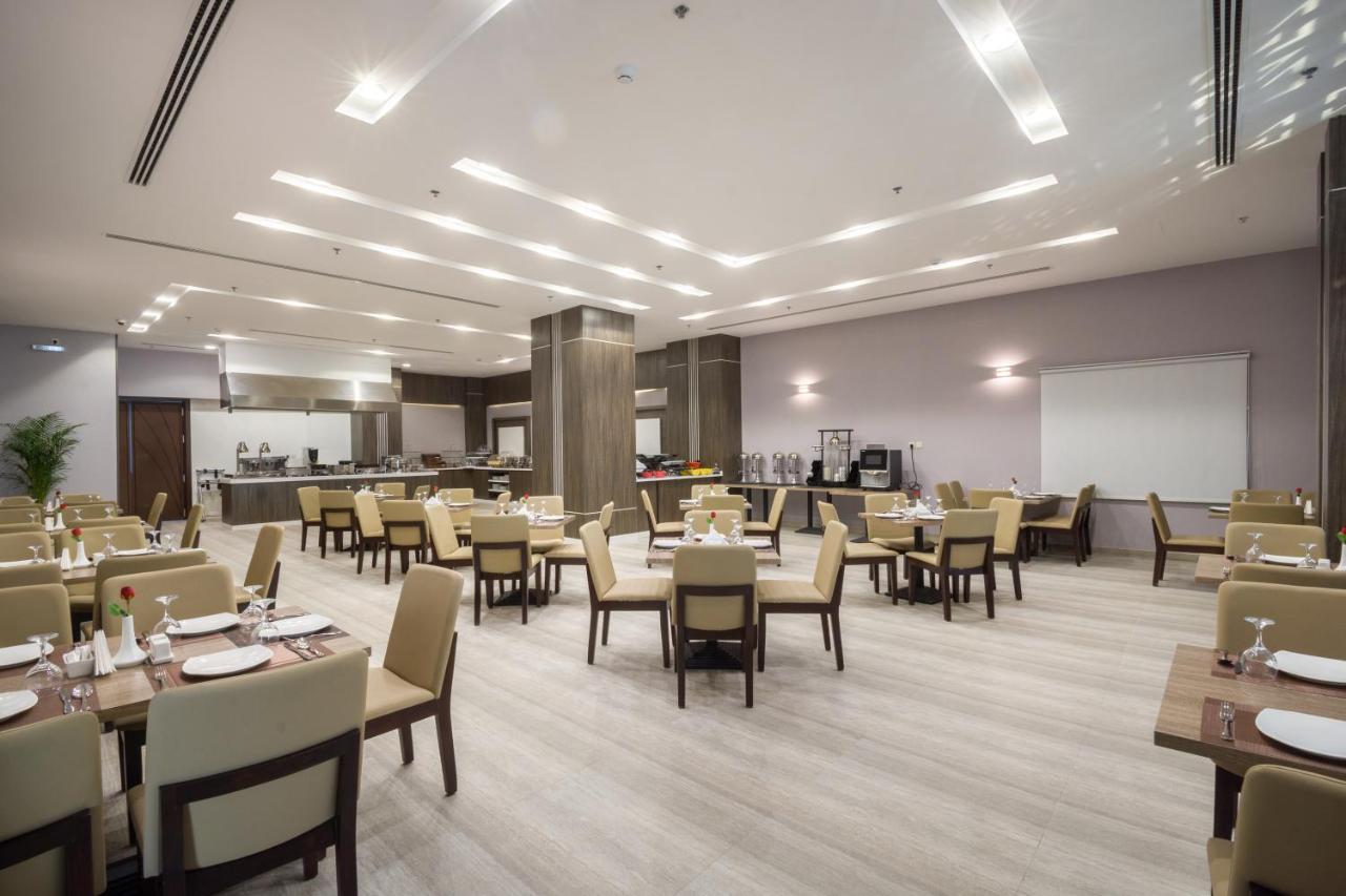 Enala Hotel - الخبر المظهر الخارجي الصورة