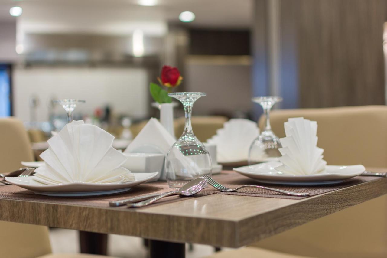 Enala Hotel - الخبر المظهر الخارجي الصورة